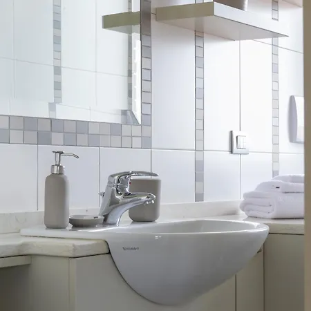 San Luca Fine House *