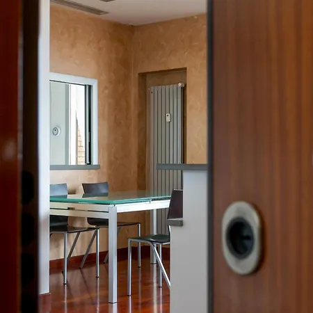 San Luca Fine House *